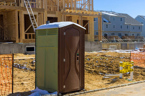 Portable Toilet Options We Offer in Lehigh Acres, FL