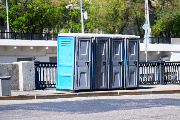 Best Portable restroom trailer rental  in Lehigh Acres, FL